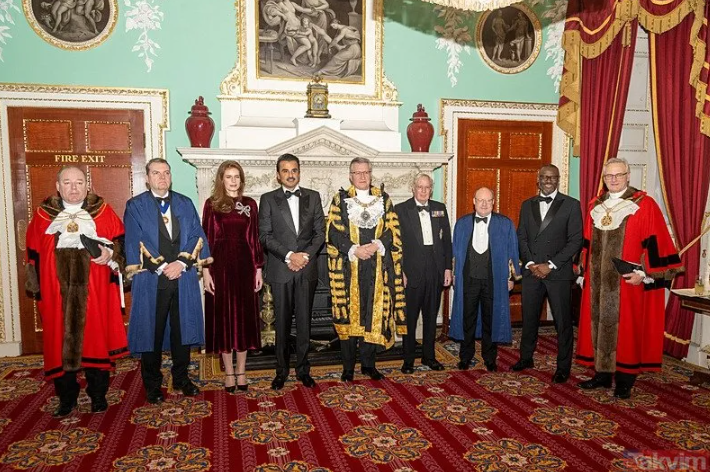 Foto - Kral Charles’tan Arapça selam! Kur’an’dan ayet okudu! Katar Emiri Sani'nin İngiltere ziyareti gündeme damga vurdu