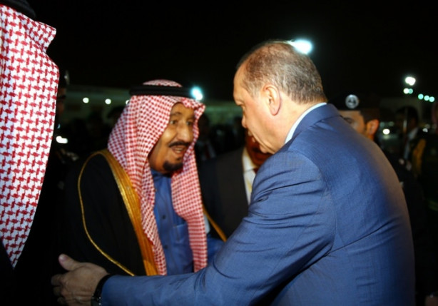  Kral Selman'dan Cumhurbaşkanı Erdoğan'a jest