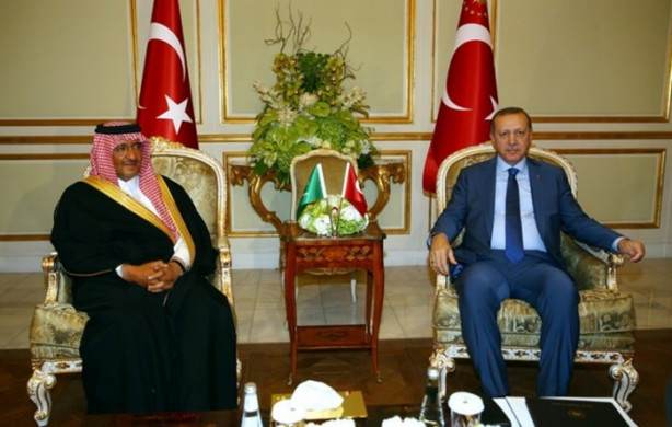 Foto - Kral Selman'dan Cumhurbaşkanı Erdoğan'a jest