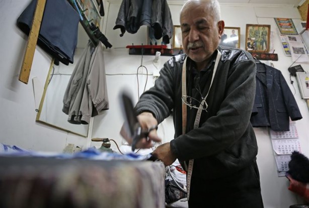 Foto - "Kral terzi" çizgili pijama efsanesini yaşatmaya devam ediyor