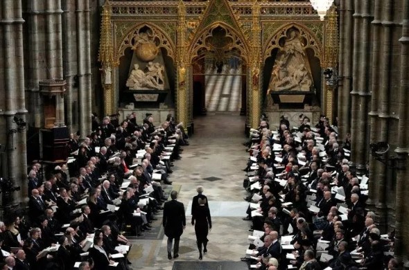 Foto - Kraliçe Elizabeth son yolculuğuna uğurlanıyor!