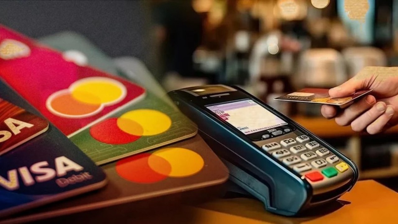 Kredi kartında yeni dönem başladı! Önemli değişiklik hizmete giriyor