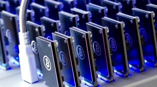 Foto - Kripto para madenciliği için yeni tehlike