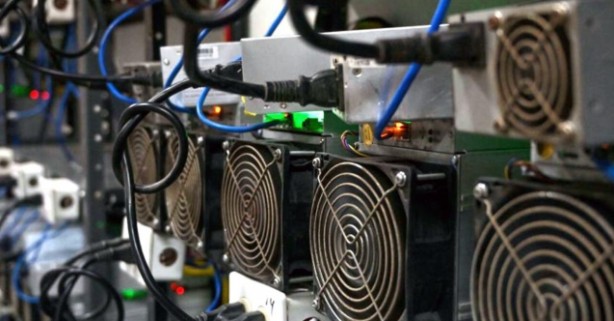 Foto - Kripto para madenciliği için yeni tehlike