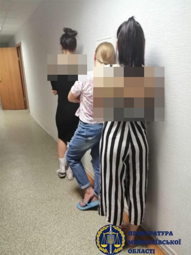 Foto - Kripto parayla satışa sunmuşlar! Sapkın çocuk çetesine baskın