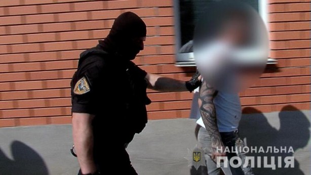 Foto - Kripto parayla satışa sunmuşlar! Sapkın çocuk çetesine baskın