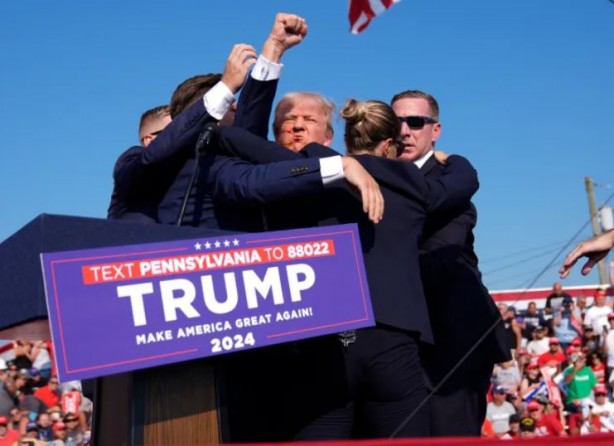 Foto - Kritik eyaletlerde Trump, moruk Biden'a fark attı