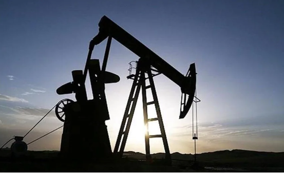 Foto - Kritik şehrimizde petrol gelişmesi! Yerin altı ve üstü fotoğraflandı, petrol müjdesinin gelmesi an meselesi