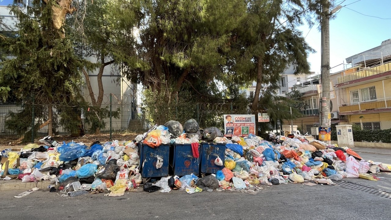 Foto - Kriz çözüldü pislik bitmedi: Çöp sorunu devam ediyor