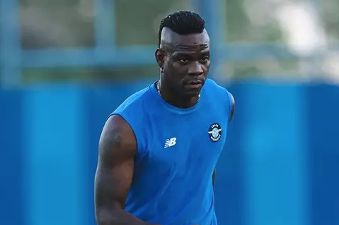 Foto - Kriz fışkırmaya başladı! Tutabilene aşk olsun! Şimdiden takımın yarısı gitti bile! Flaş açıklama geldi! Sebebi herkesi şaşkına çevirdi