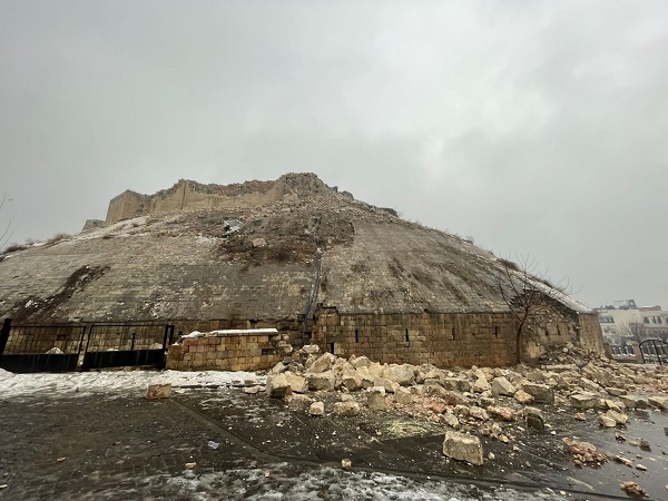 Foto - Küçücük bir umut! Herkes sustu o noktaya odaklandı