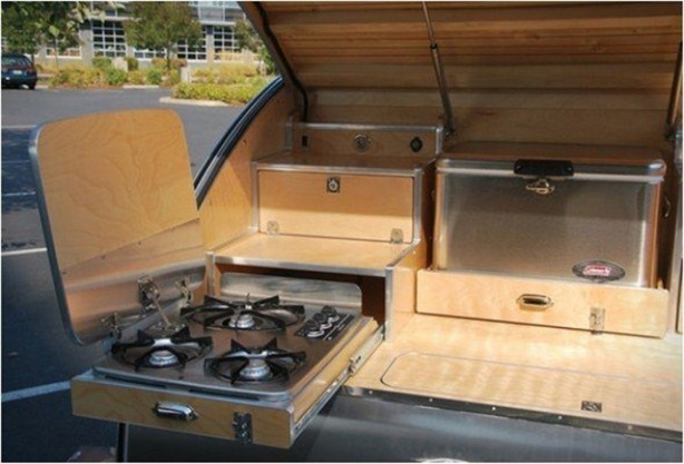 Foto - Küçücük römorka ev sığdırdı!