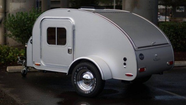 Foto - Küçücük römorka ev sığdırdı!