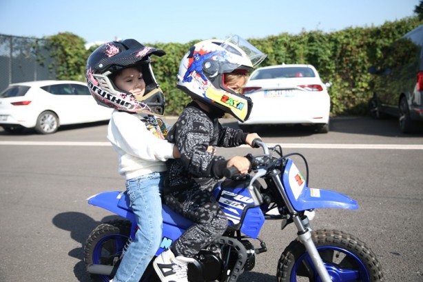 Foto - Küçük çocuğun motosikleti çalındı! Kenan Sofuoğlu'ndan büyük jest