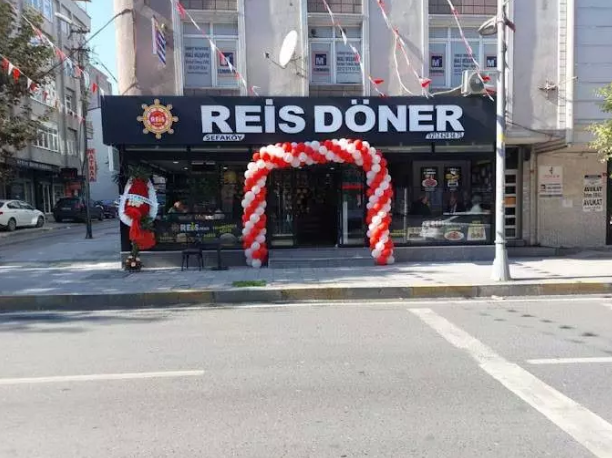 Foto - Küçükçekmece’de çöken 3 katlı binanın eski fotoğrafları! Çökme nedeni hala bir sır