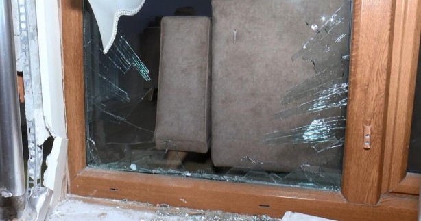 Foto - Küçükçekmece'de kaza yapan forklift daireye girdi