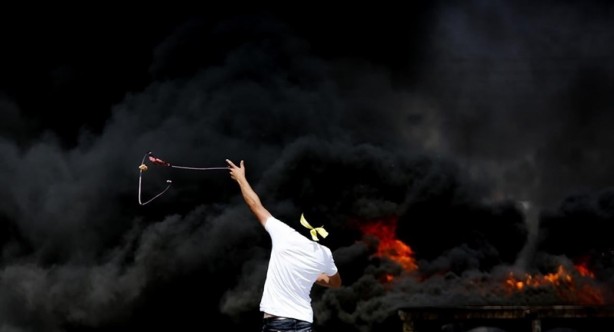 Foto - Kudurmuş Siyonist saldırıyor, Filistinliler savunuyor!