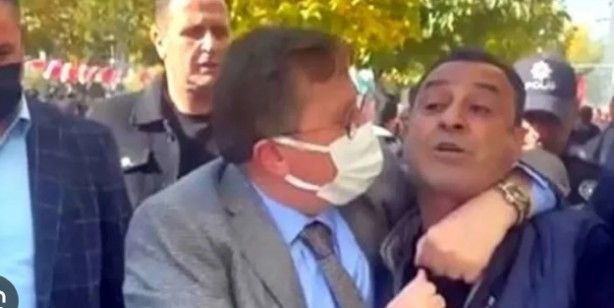 Foto - Küfürbaz Lütfü Türkkan'dan yeni edepsizlik!