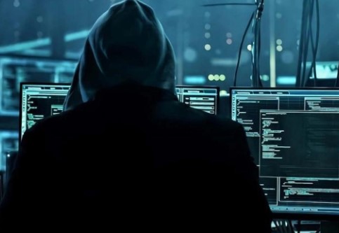 Foto - Kulaklarınıza küpe olsun! Siber dolandırıcılıktan kurtulmanın basit formülü!