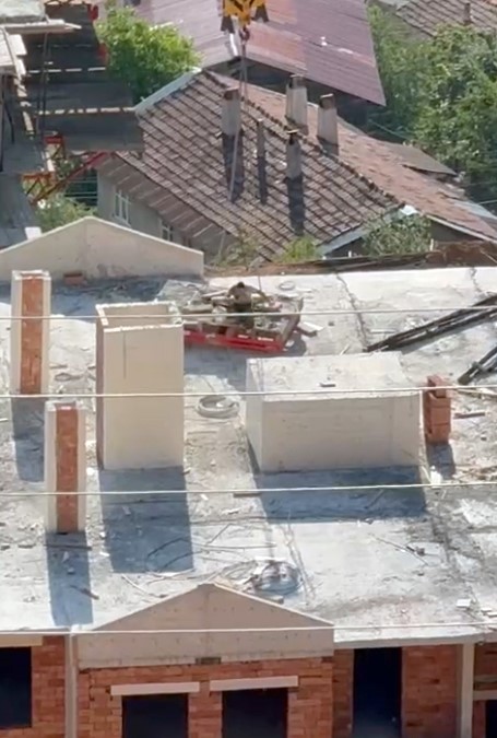 Foto - Kule vinç üzerinde ölüme davetiye çıkarttı