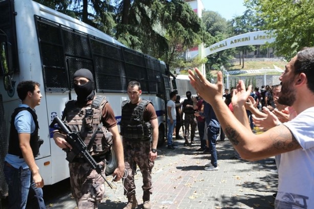 Foto - Kuleli Askeri Lisesi'ndeki erler, dehşet gecesini anlattı!