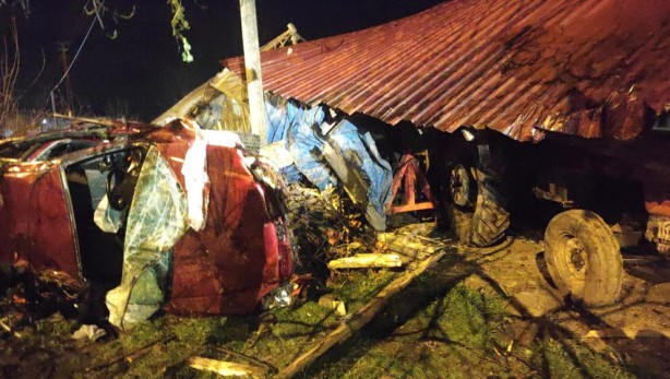 Foto - Kullandığı otomobil eve saplandı! O Türk futbolcu feci şekilde can verdi
