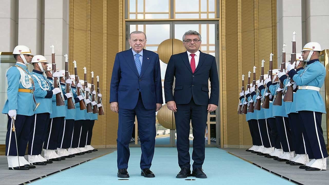 Foto - Külliye’de kritik görüşme! Cumhurbaşkanı Erdoğan ile KKTC Lideri Erhürman’dan Doğu Akdeniz mesajı!