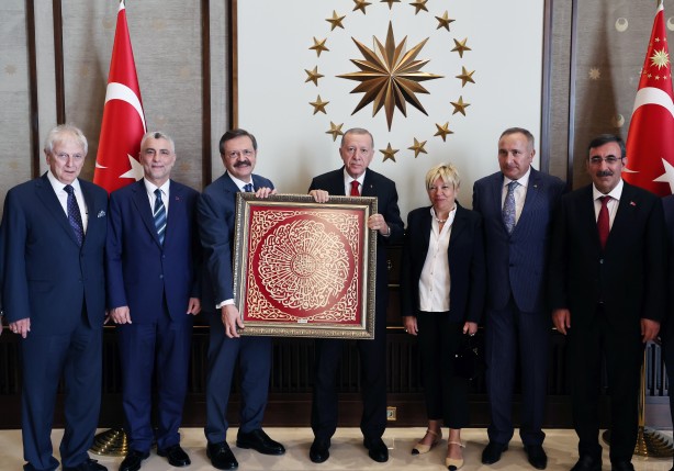 Foto - Külliye'de kritik toplantı! Cumhurbaşkanı Erdoğan sevindiren haberi paylaştı: Yakında açıklayacağız!