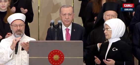 Foto - Külliye'deki dua sırasında herkes ellerini açtı! Maduro bakın ne yaptı, çok konuşulacak anlar