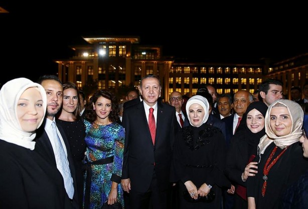 Foto - Külliye'deki resepsiyona ünlüler akın etti
