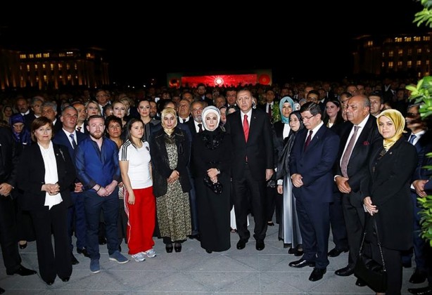 Foto - Külliye'deki resepsiyona ünlüler akın etti