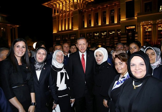 Foto - Külliye'deki resepsiyona ünlüler akın etti