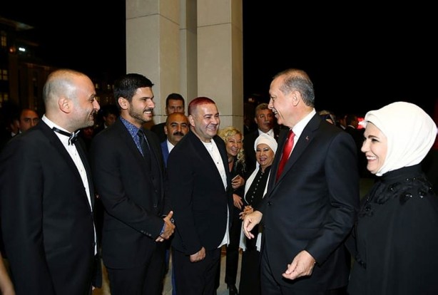 Foto - Külliye'deki resepsiyona ünlüler akın etti