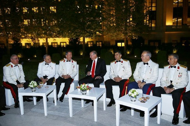 Foto - Külliye'deki resepsiyona ünlüler akın etti