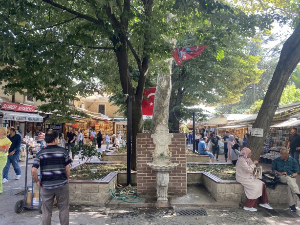 Foto - Kültür bekçileri sahaflar günümüzde dijitale yeniliyor