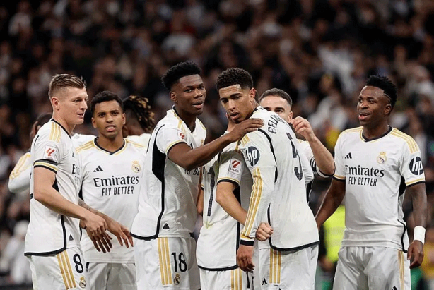 Foto - Kulüplerin dünya sıralaması belli oldu! Süper Lig devi Barcelona'yı tarihe gömdü: İşte o liste...