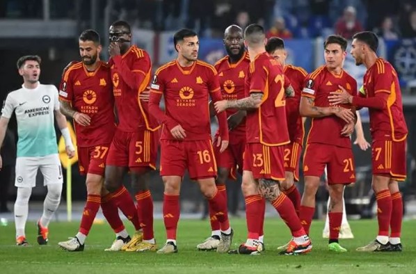 Foto - Kulüplerin sıralaması yenilendi! İlk 50'de sadece bir Türk takımı var