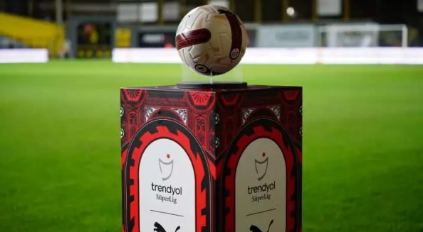 Foto - Kulüplerin sıralaması yenilendi! İlk 50'de sadece bir Türk takımı var