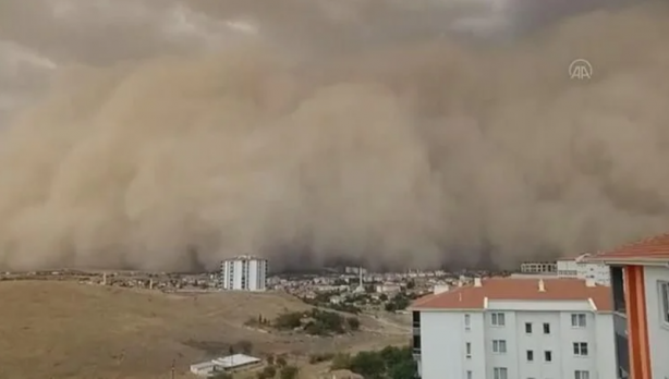 Foto - Kum fırtınası bir kenti daha vuracak