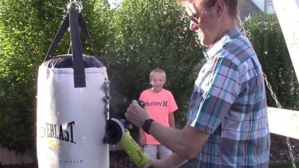 Foto - Kum torbasının içini açtılar, bakın ne çıktı!