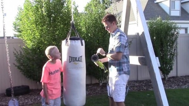 Foto - Kum torbasının içini açtılar, bakın ne çıktı!