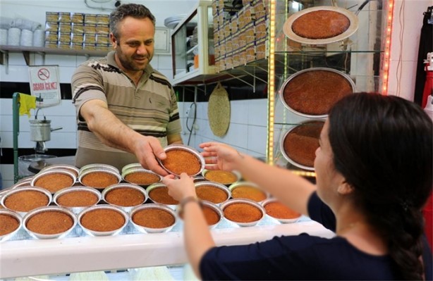 Foto - Künefe Avrupa yollarında