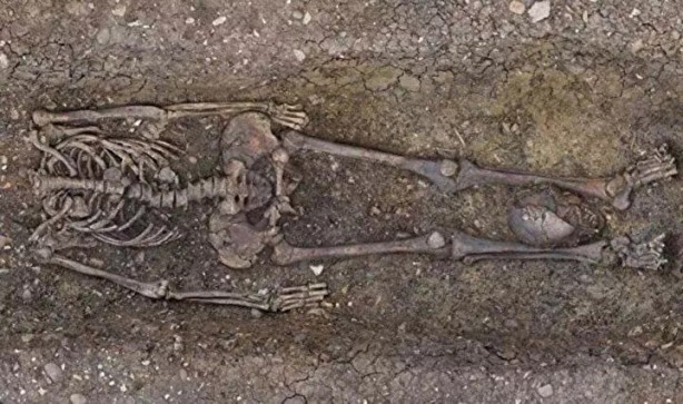 Foto - Küp küp altın çıktı! Topraktan servet fışkırdı