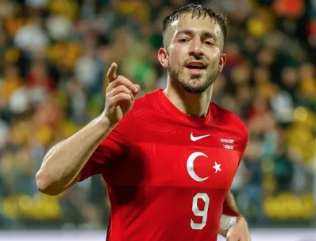 Foto - Kupa maçı sonrası apar topar karar verildi! Tüm Türkiye’ye böyle duyurdular: Bomba hamle geldi: Taraftarların isyanı ortaya çıktı!