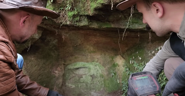 Foto - Küpün içinde öyle bir şey buldular ki! Ne yapacağını bilemediler