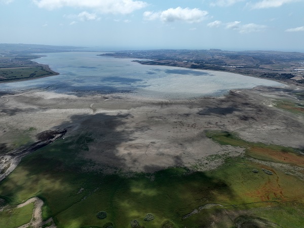 Foto - Kuraklık böyle görüntülendi! İstanbul barajları alarm veriyor