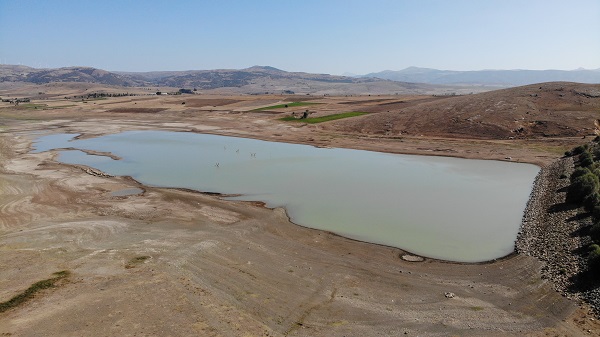 Foto - Kuraklık gelecek adına korkutuyor! Su seviyesi yüzde 80 düştü bakın ortaya ne çıktı