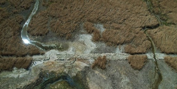 Foto - Kuraklık sonrası göl çekildi pes dedirtti! Yapılan incelemede: Tarihi Kral Yolu ortaya çıktı! 