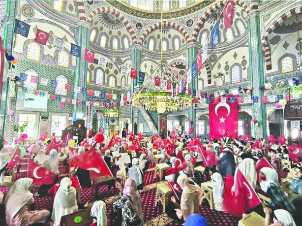 Kur’an bülbülleri rekorla başladı, rekorla bitirdi