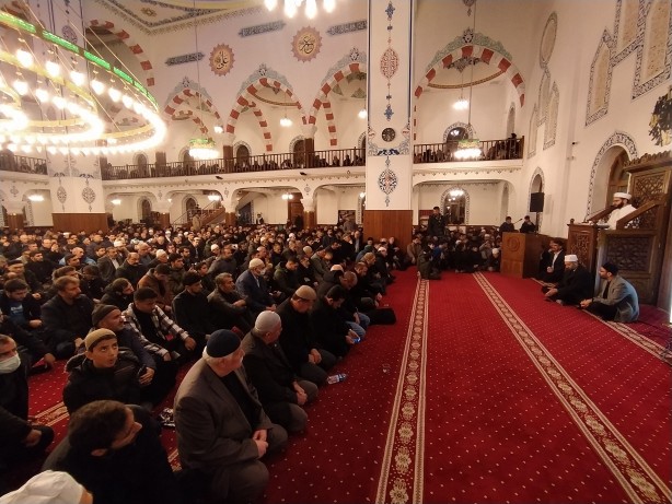 Foto - Kur'an düşmanlarına hafızlardan yüce Kur'an ile cevap! 'Bu nur asla sönmeyecek!'